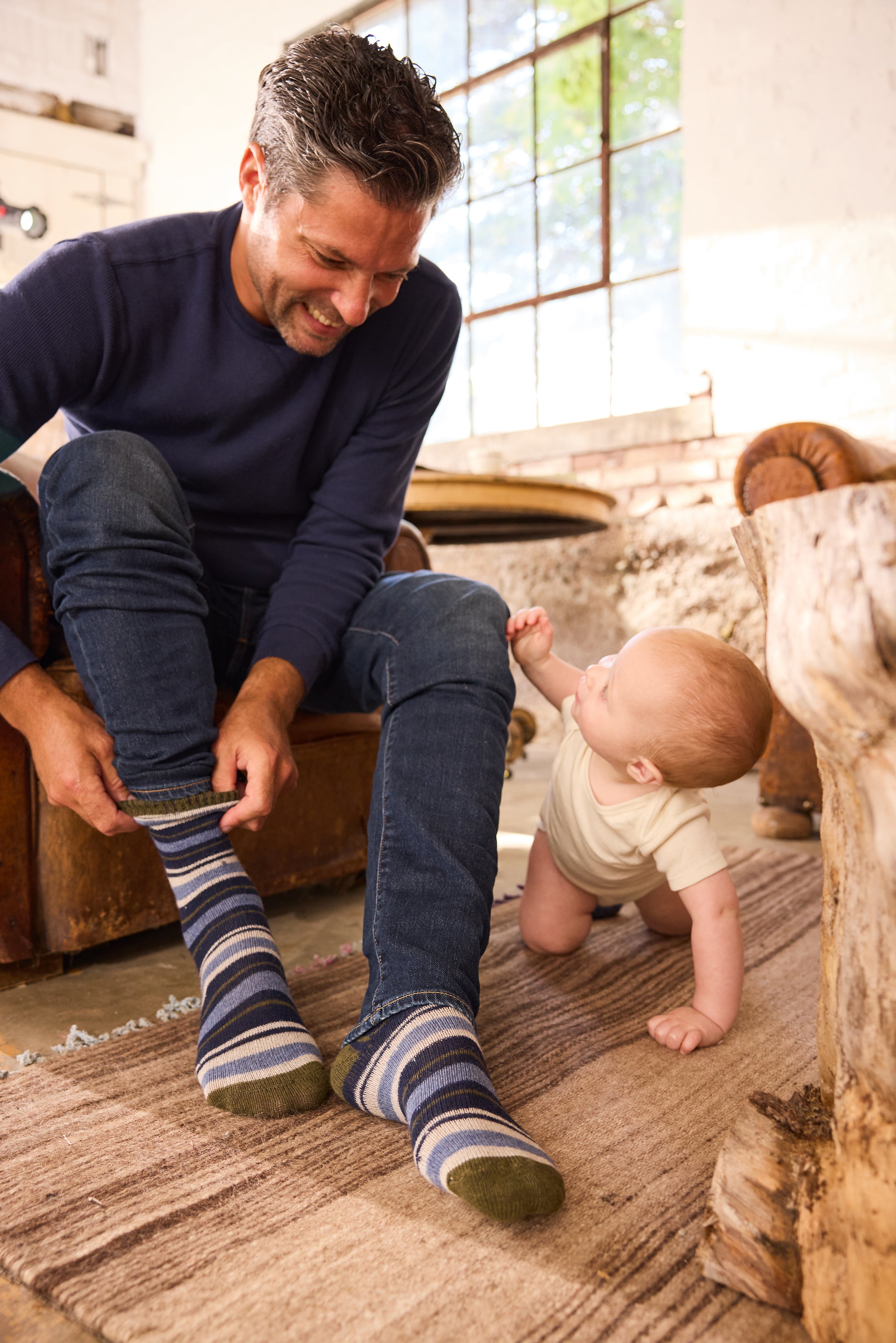 lisa b. wool cashmere men socks | multi stripe crew in olive