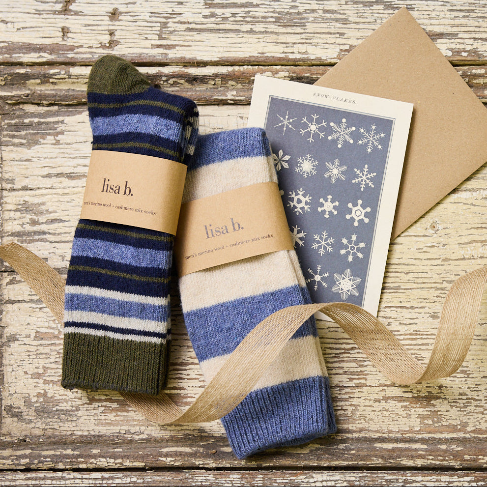 2-pair holiday sock bundles for him