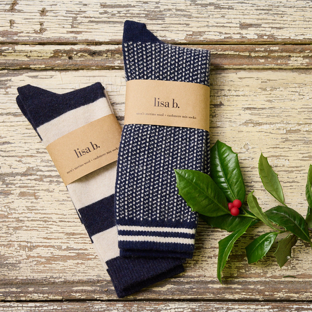 2-pair holiday sock bundles for him