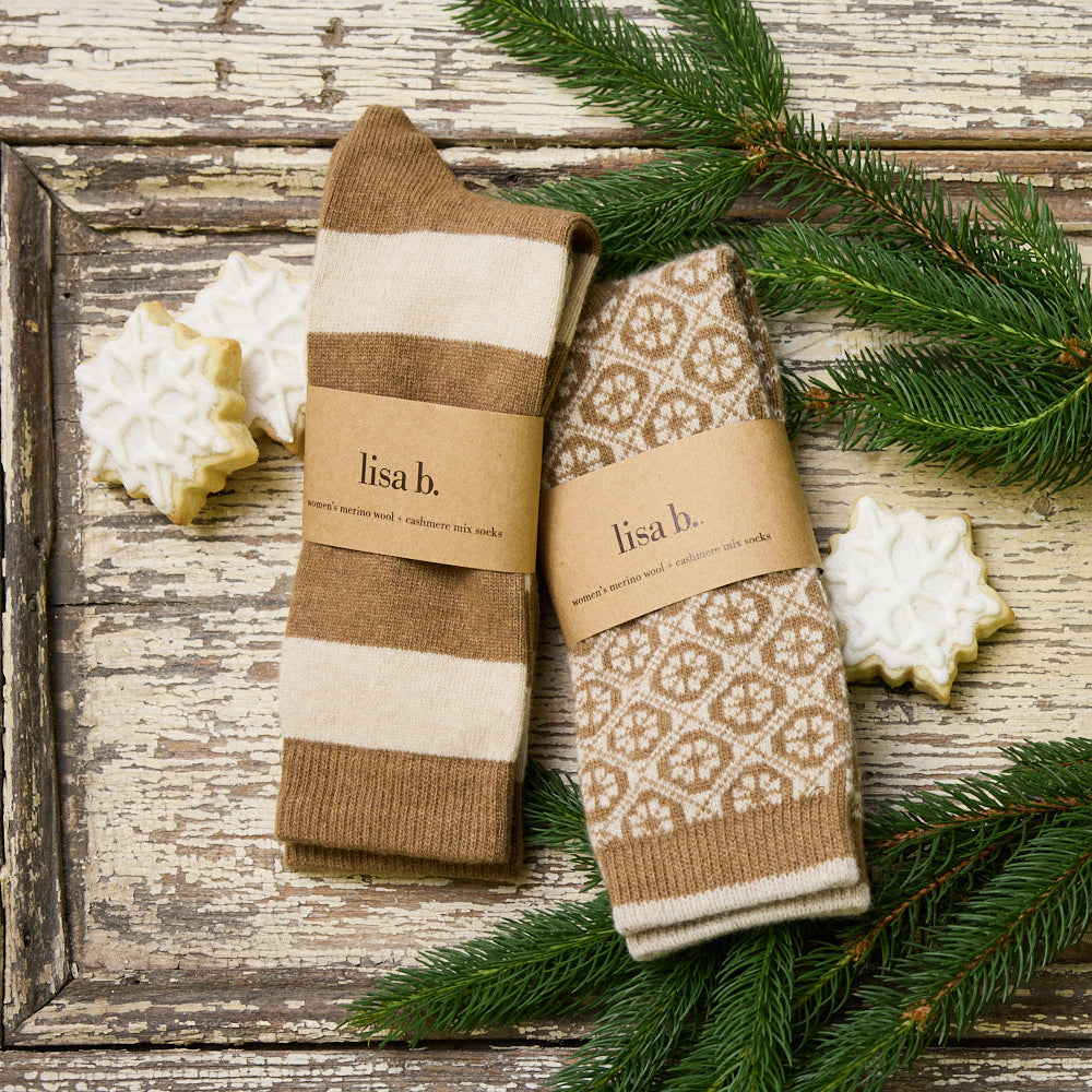 2-pair holiday sock bundles for her