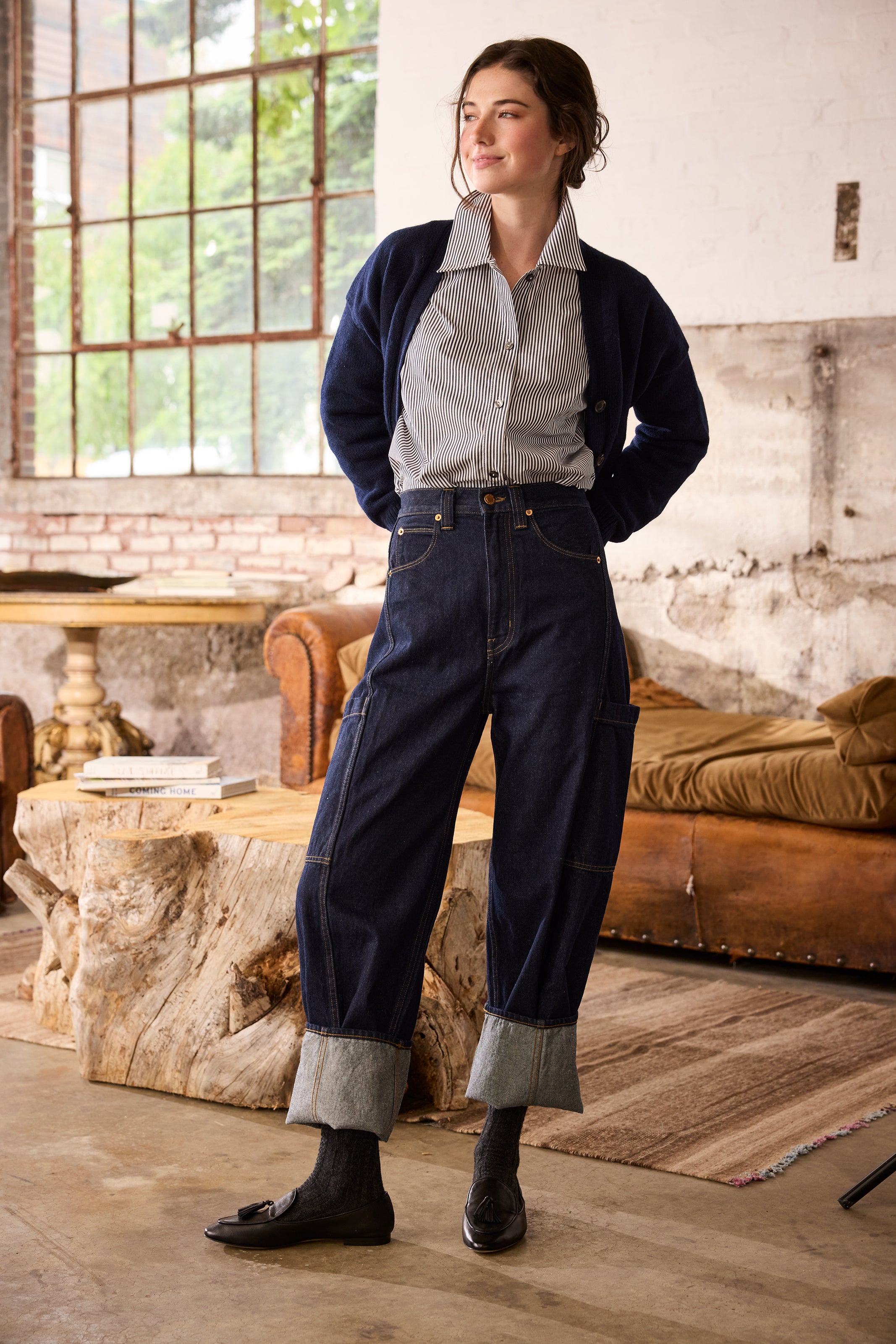 lisa b. wool cashmere women socks | chunky cable crew in charcoal