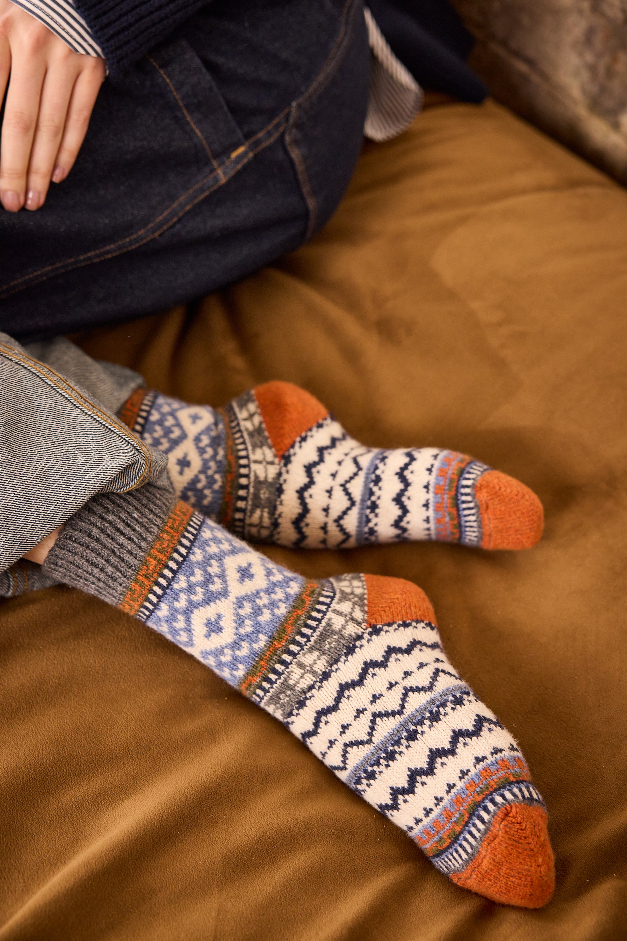 lisa b. wool cashmere women socks | fairisle crew in pumpkin