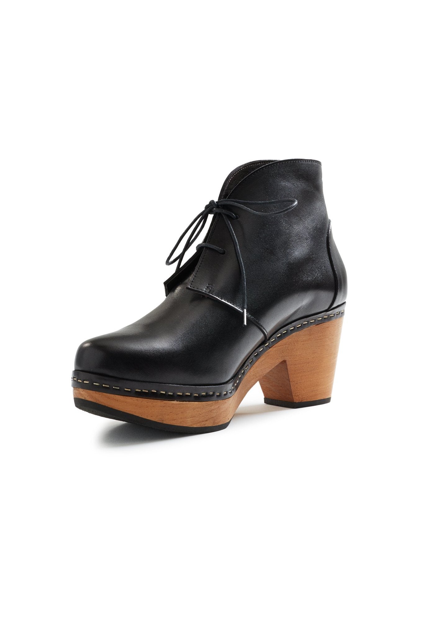 smooth toe leather bootie clogs in black Clogs lisa b. 