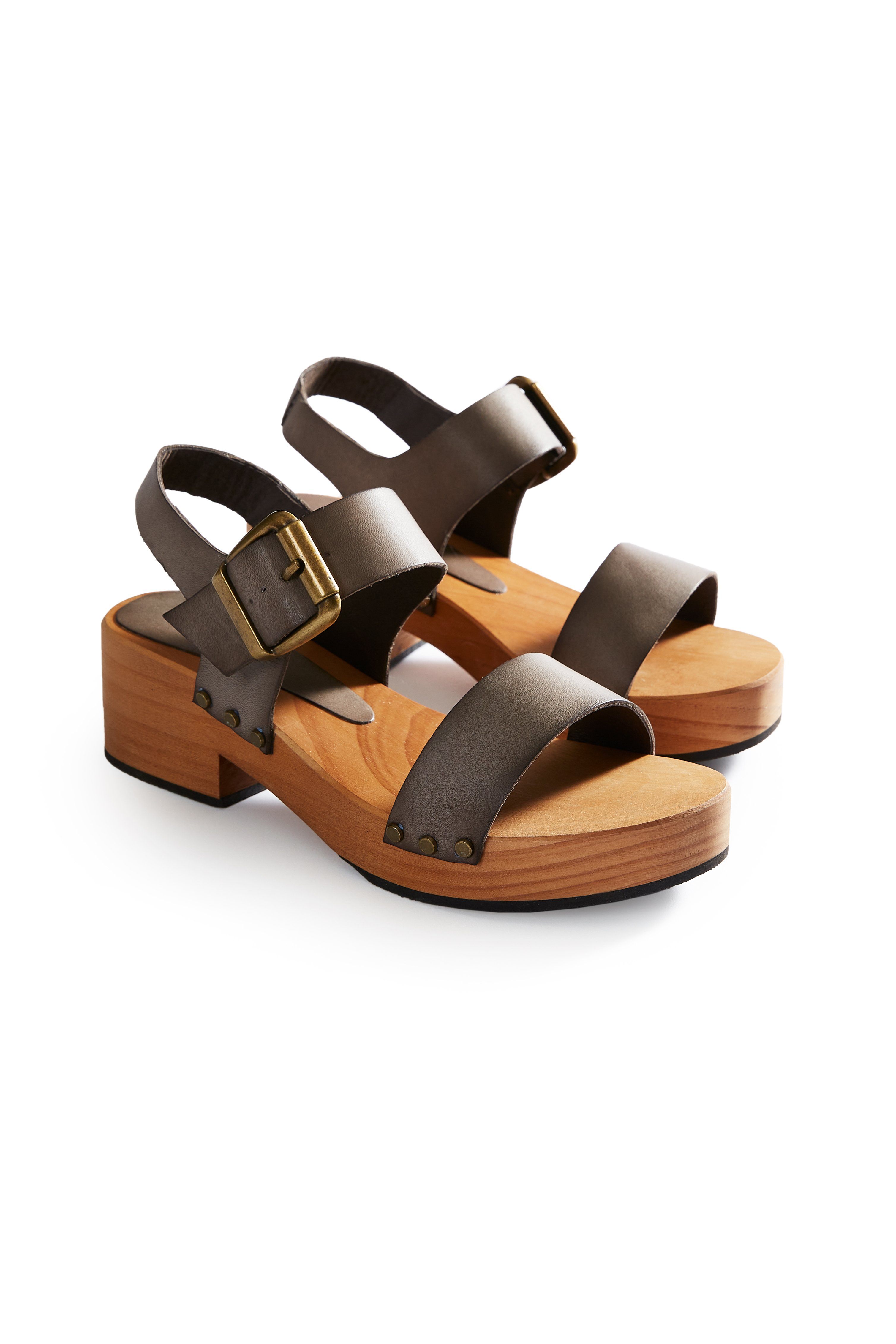 double strap clogs in dark taupe Clogs lisa b. dark taupe 36 (US 5.5-6) 