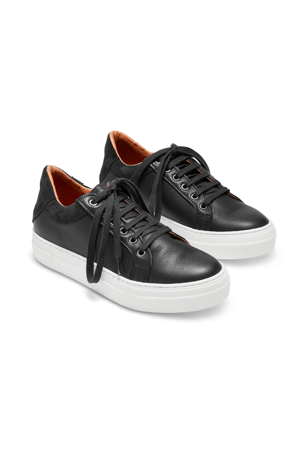 sneaker in black