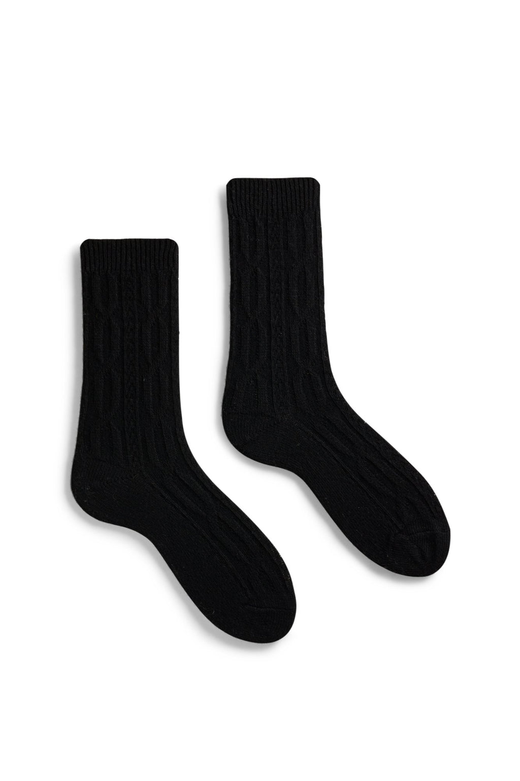 lisa b. wool cashmere women socks | chunky cable crew in black