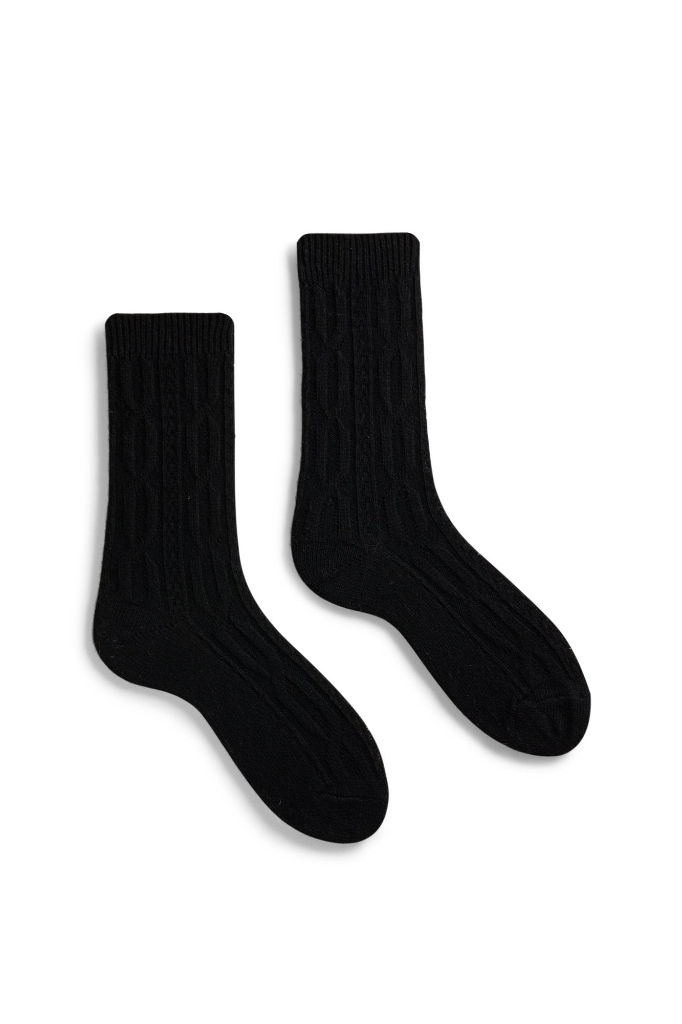 lisa b. wool cashmere women socks | chunky cable crew in black