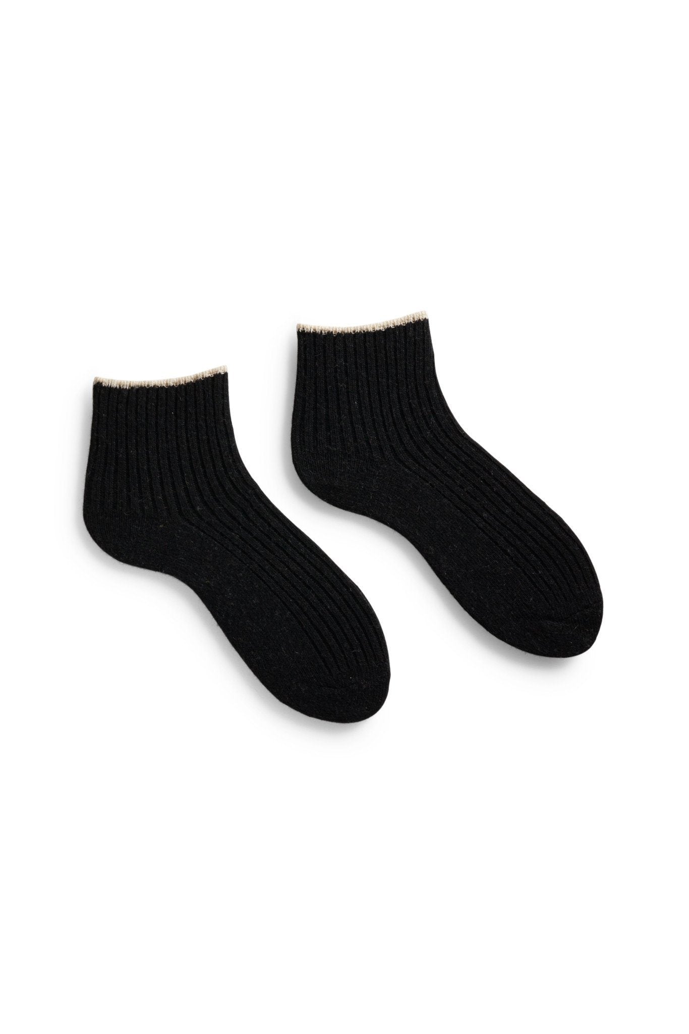 lisa b. wool cashmere women socks | tipped rib shortie in black